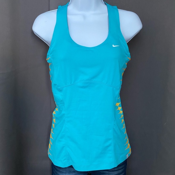 Woman’s top - Picture 1 of 4